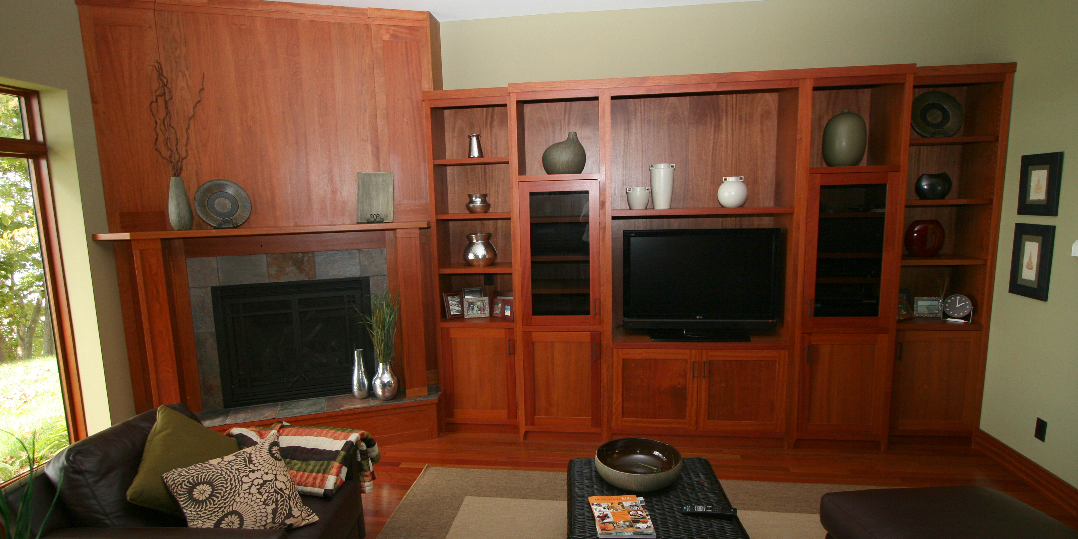 Fireplace & Media Center